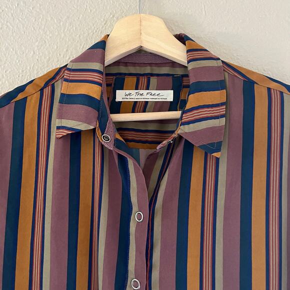 Free People We the free all smiles long sleeve satin stripe - Picture 2 of 7